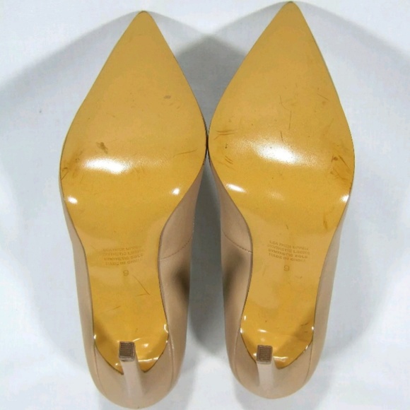 Siren Nude Pointed-Toe Leather Pumps Size: 9M - Picture 7 of 8